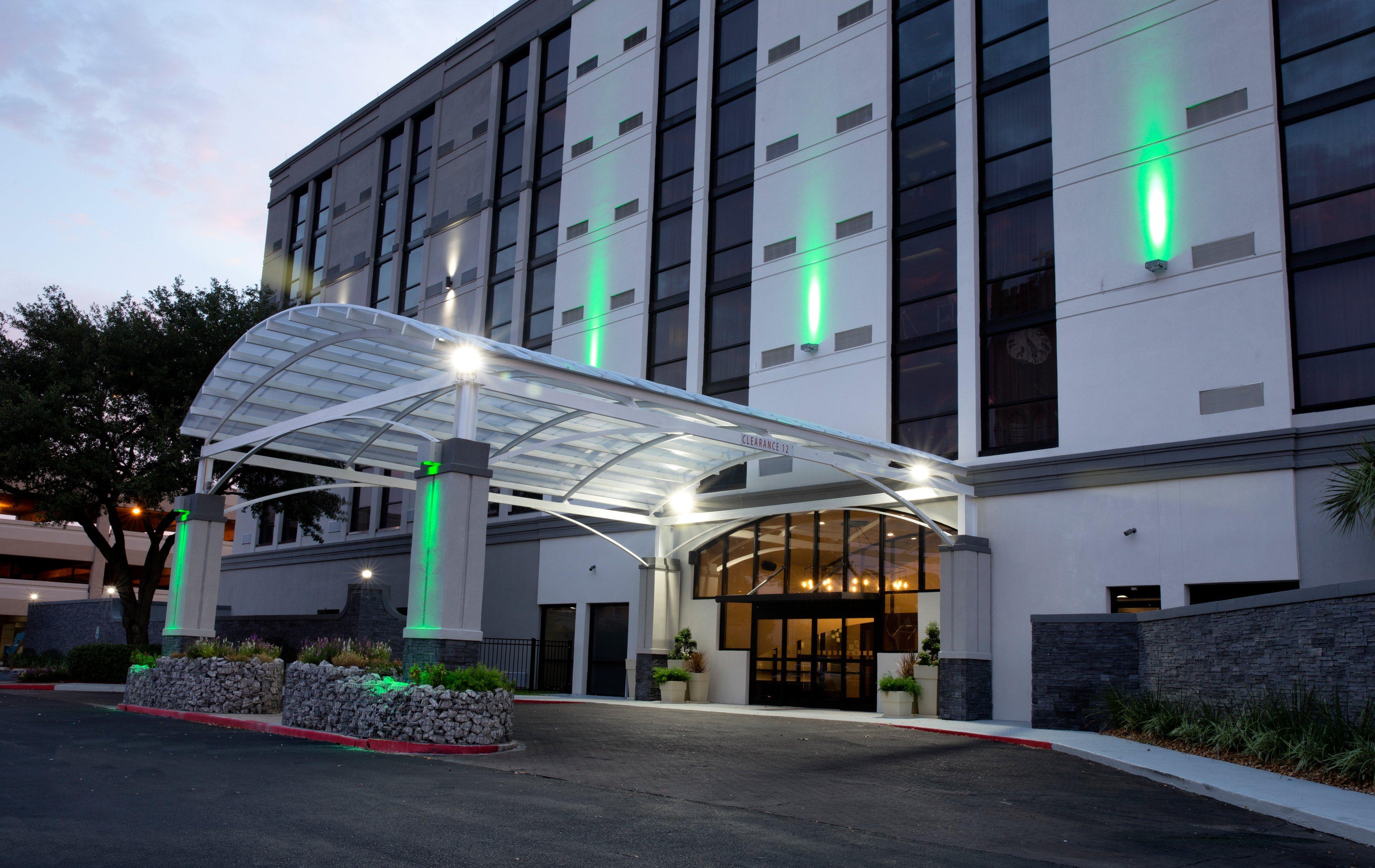 Holiday Inn Alexandria - Downtown, An Ihg Hotel Exterior photo